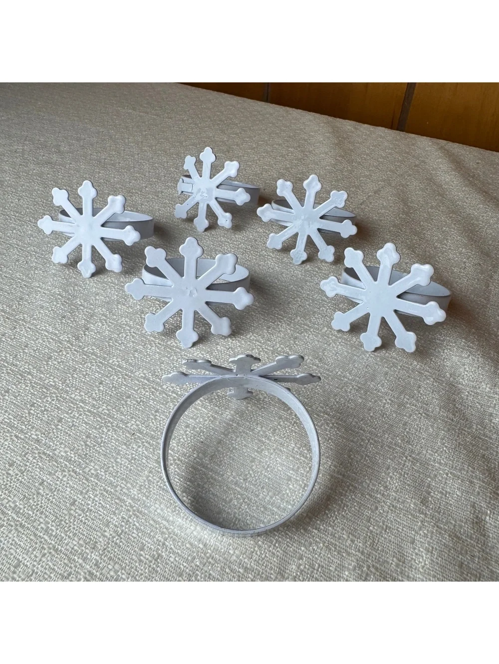 Set of 6 White Snowflake Napkin Rings Winter Christmas Holiday Table Decor